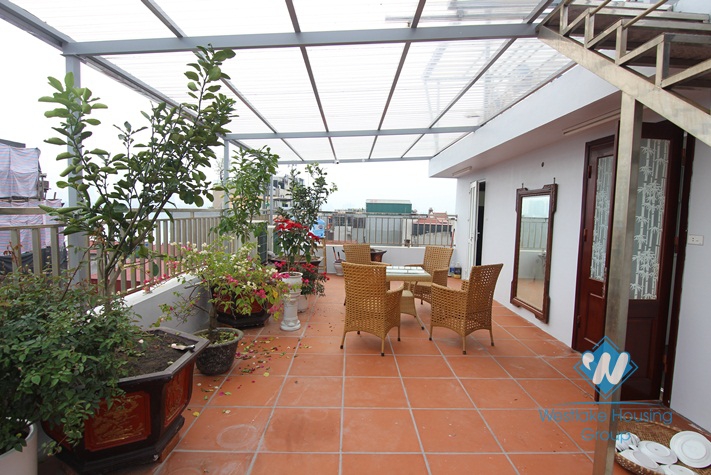 Nice and new one bed apartment for rent on Yen Phu island, Tay Ho